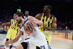 ISTANBUL, TURKEY - MAY 19: Sergio Llull, #23 of Real Madrid in action during the Turkish Airlines EuroLeague Final Four Semifinal A game between Fenerbahce Istanbul v Real  Madrid at Sinan Erdem Dome on May 19, 2017 in Istanbul, Turkey.  (Photo by Luca Sgamellotti/Euroleague Basketball via Getty Images)