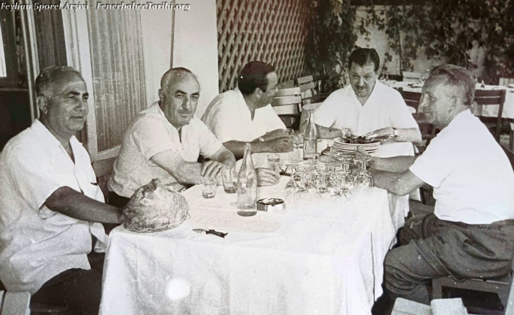 Zeki Rıza Sporel Arşivi