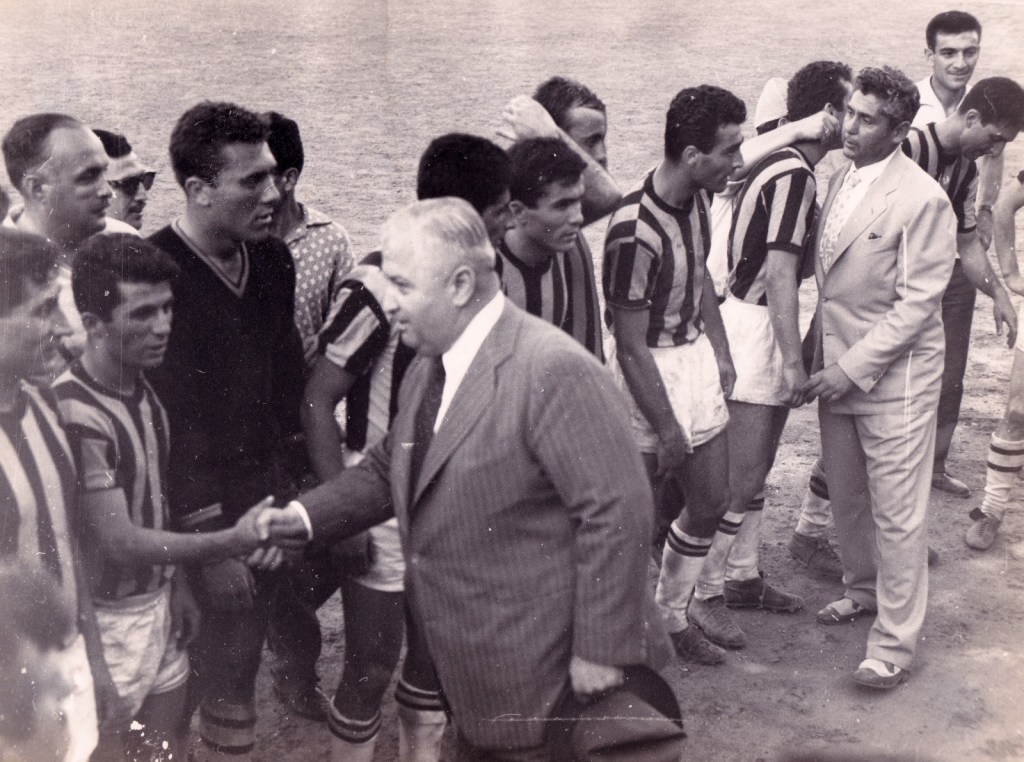 9 Eylül 2023 tarihinli Fenerbahçe Tüzük Olağanüstü Genel Kurulu'nda sergilenen fotoğraflar.