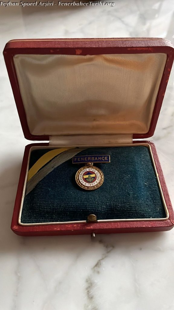 Zeki Rıza Sporel Arşivi