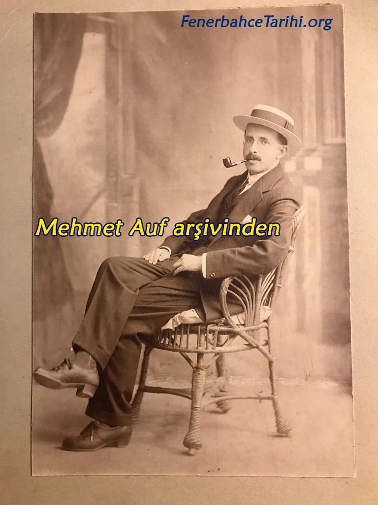 Ayetullah Bey'in Ailesini Bulduk