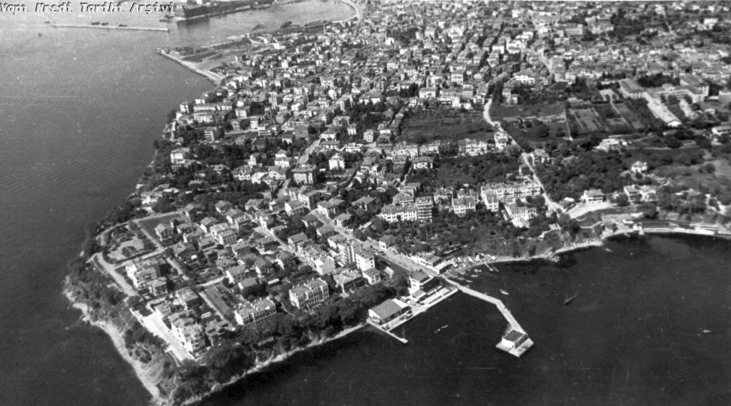Yapı Kredi Bankası arşivinde Kadıköy ve Fenerbahçe fotoğraflarından bir seçme