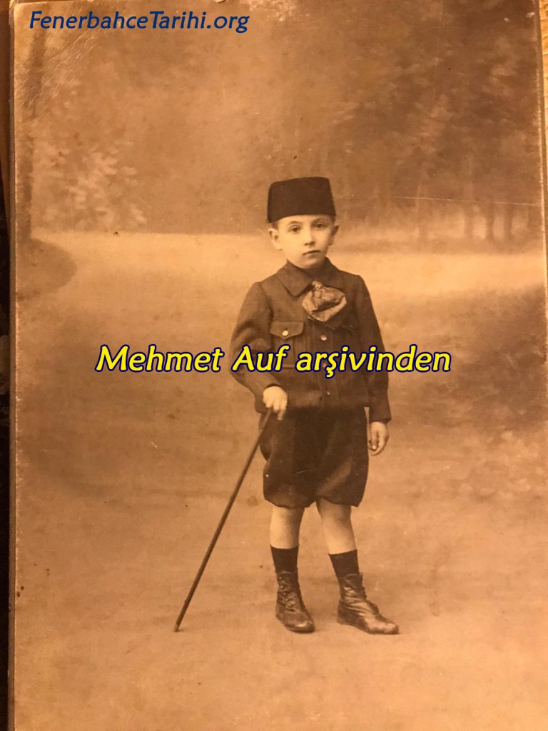 Ayetullah Bey'in Ailesini Bulduk