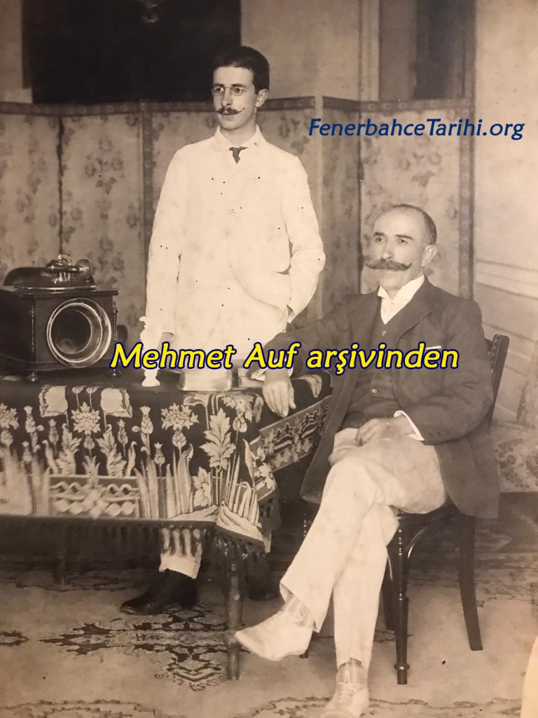 Ayetullah Bey'in Ailesini Bulduk