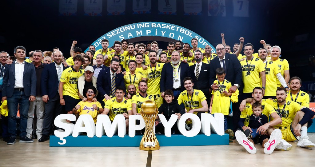 Erkek Basketbol Şampiyonlukları