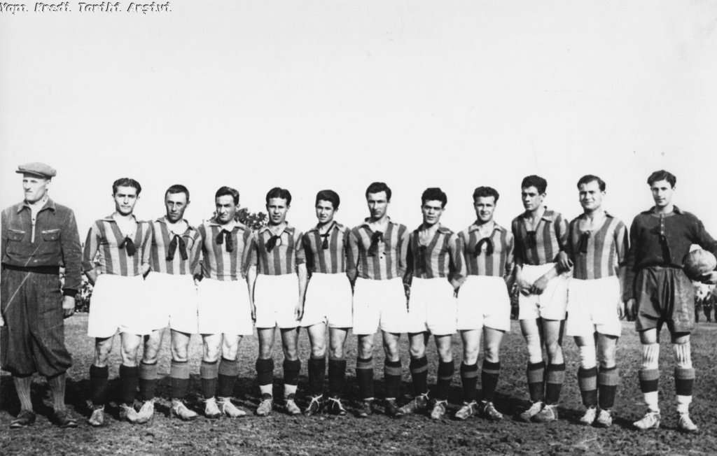 Yapı Kredi Bankası arşivinde Kadıköy ve Fenerbahçe fotoğraflarından bir seçme