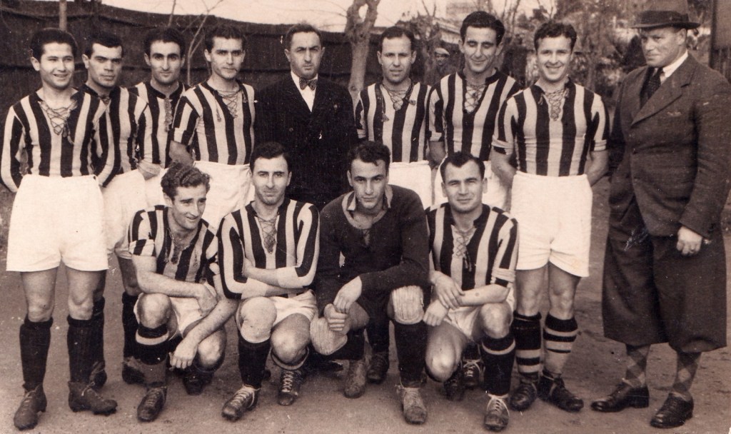 9 Eylül 2023 tarihinli Fenerbahçe Tüzük Olağanüstü Genel Kurulu'nda sergilenen fotoğraflar.