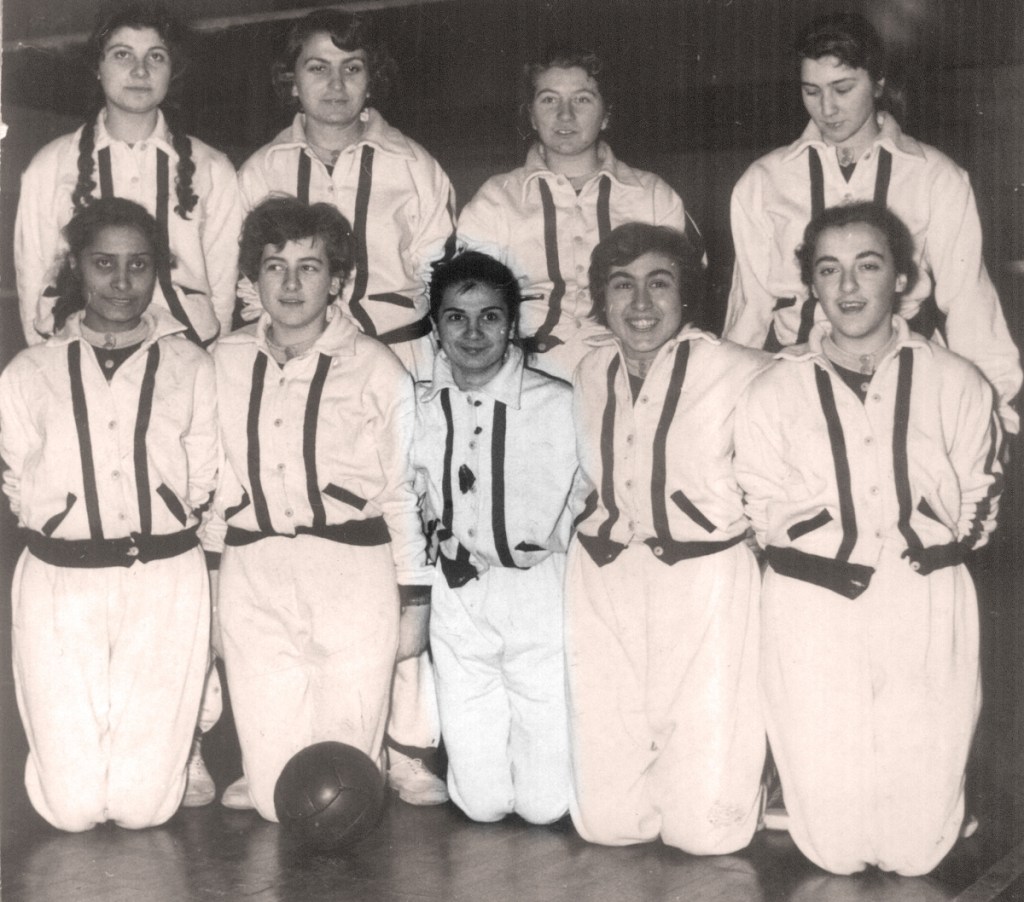 Geçmiş Zaman Röportajları : Bercis&nbsp;Türkoğlu