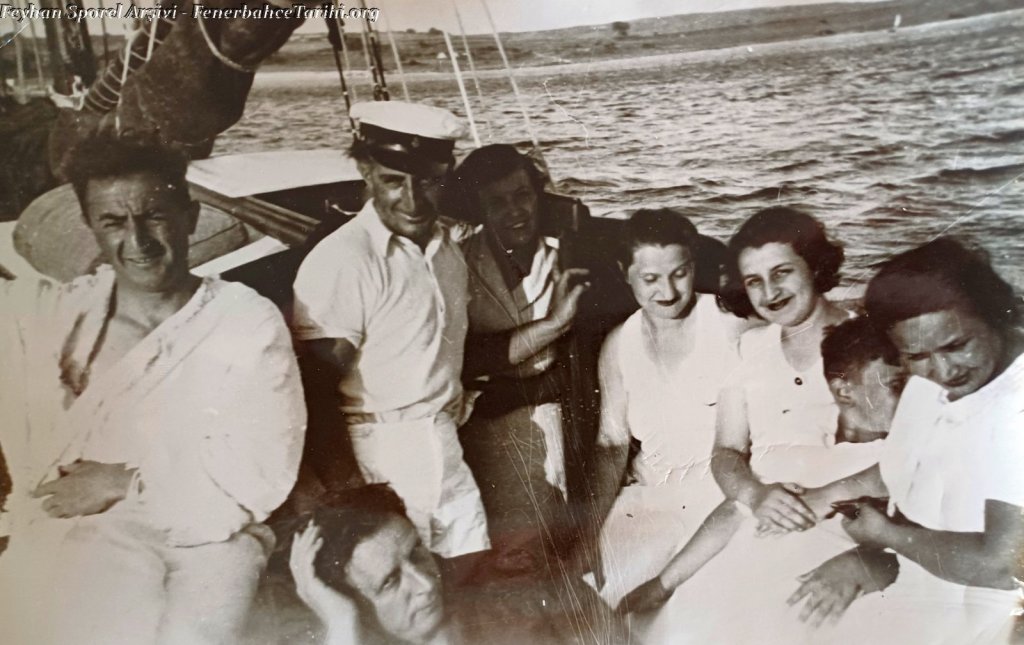 Zeki Rıza Sporel Arşivi