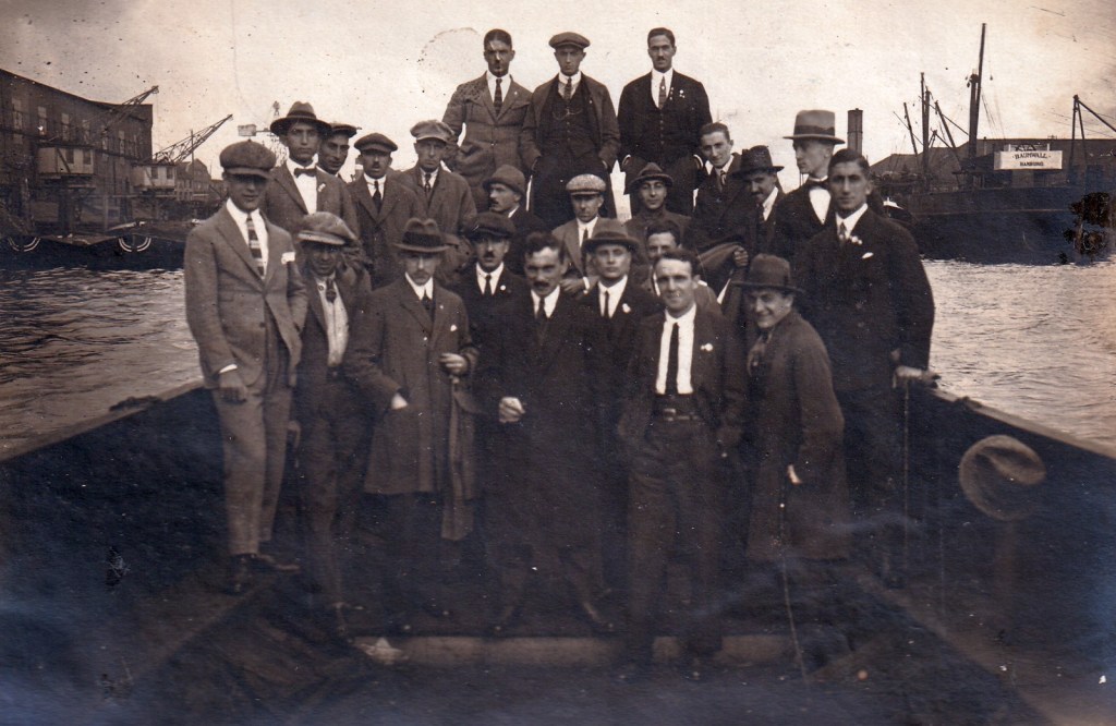 9 Eylül 2023 tarihinli Fenerbahçe Tüzük Olağanüstü Genel Kurulu'nda sergilenen fotoğraflar.