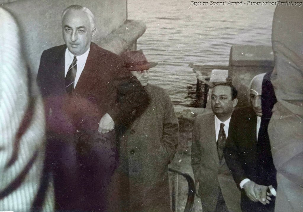 Zeki Rıza Sporel Arşivi